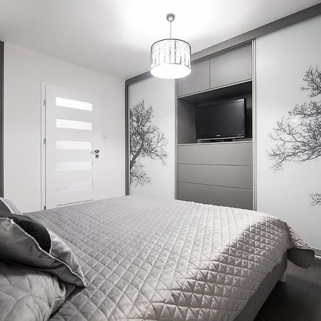 ワルシャワNowoczesny Apartament - Saska Kepaアパートメント エクステリア 写真